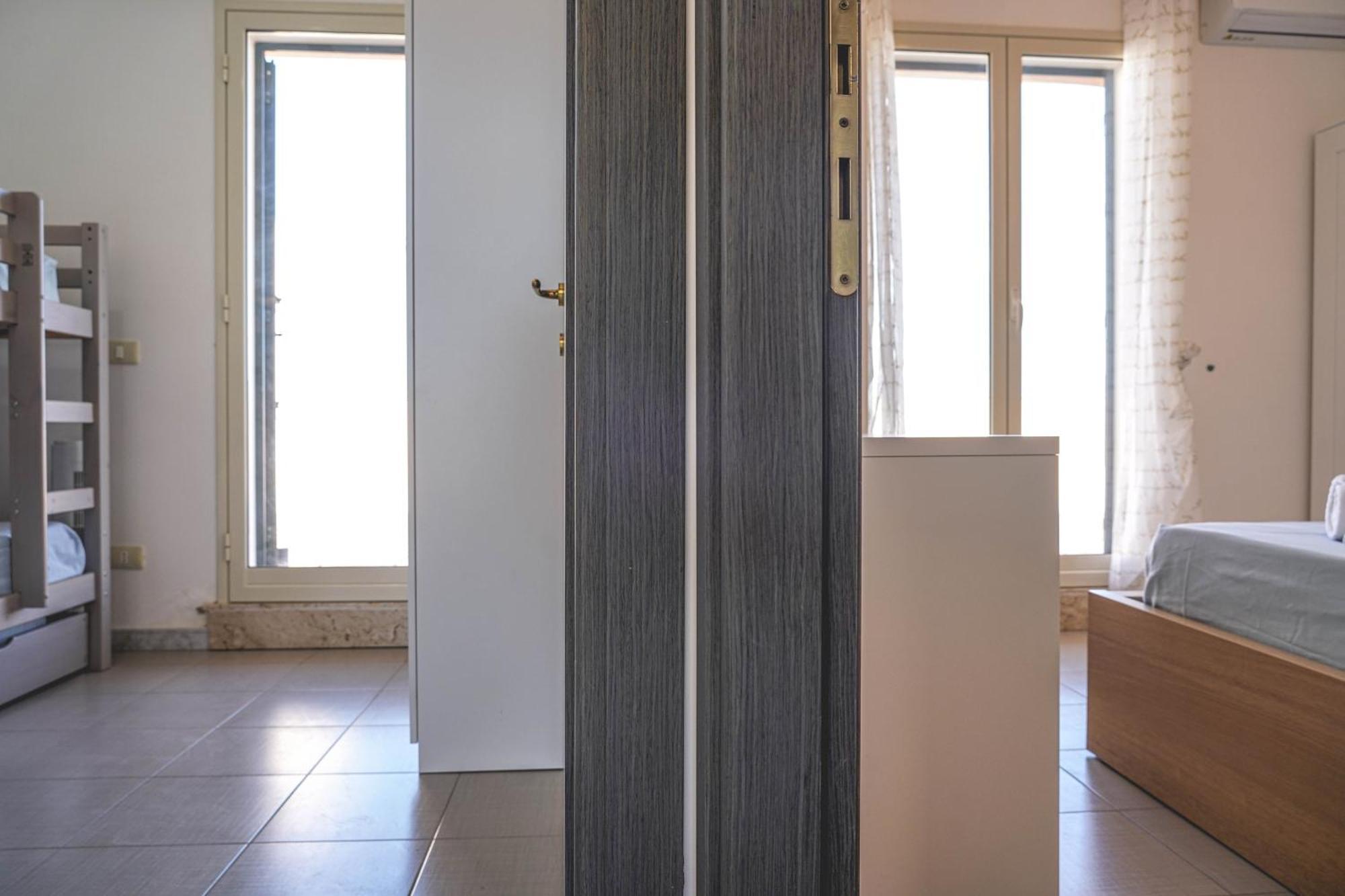 Attico Terrazza Cielomare Seaview Apartment Pozzallo Exterior photo